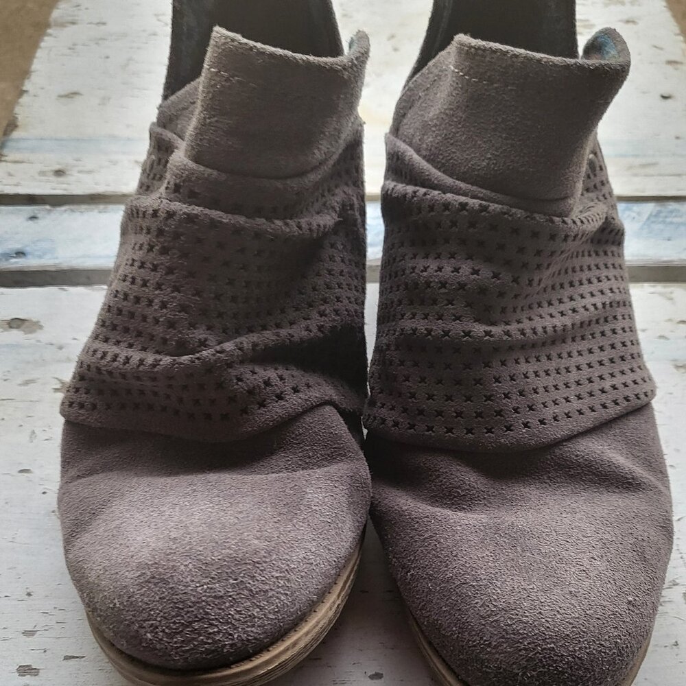 Earth Original Ankle Boots 11W